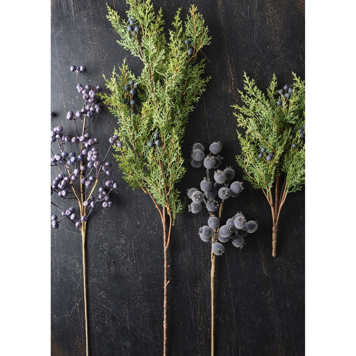 17&#x22; Juniper with Berries Bundle