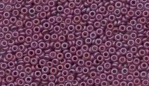 Toho Demo Round 11/0 Matte Gold Lustered Plum, TN-11-625F