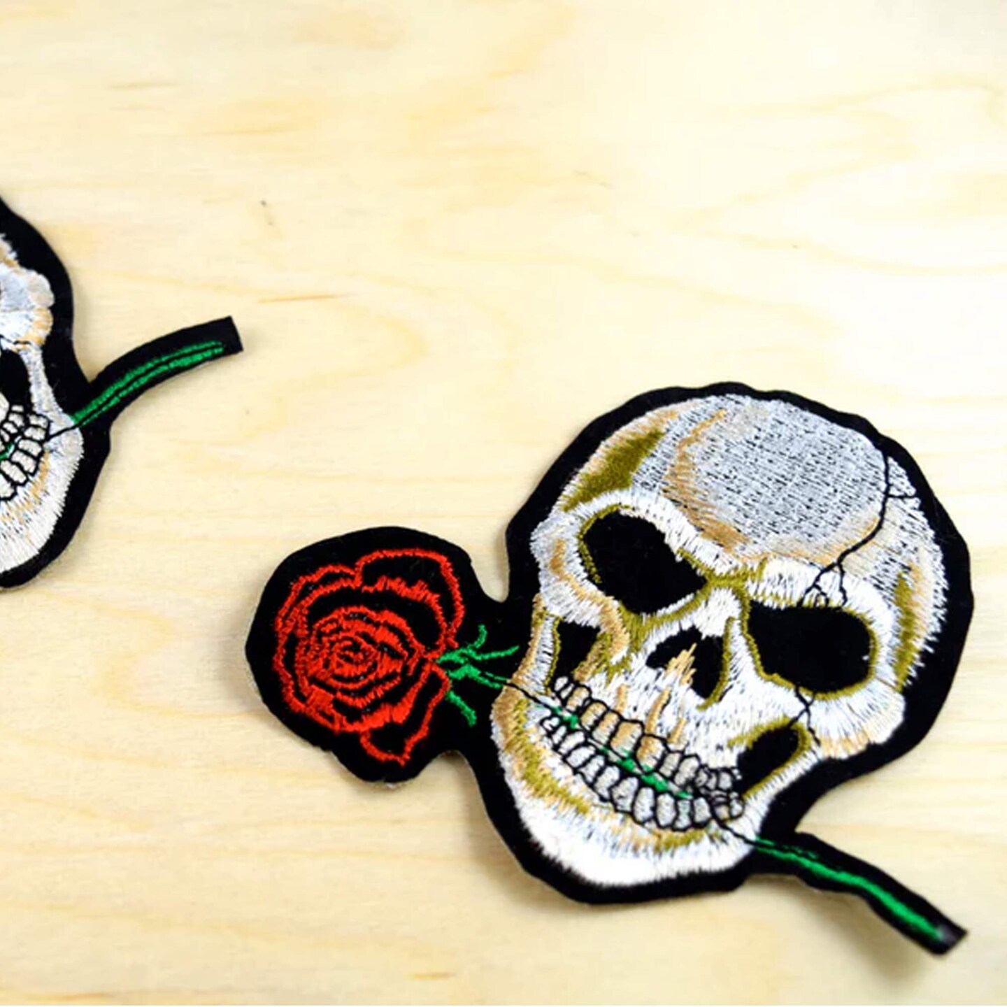 3.75&#x22; Skull with Red Rose Embroidered Patch for Jackets
