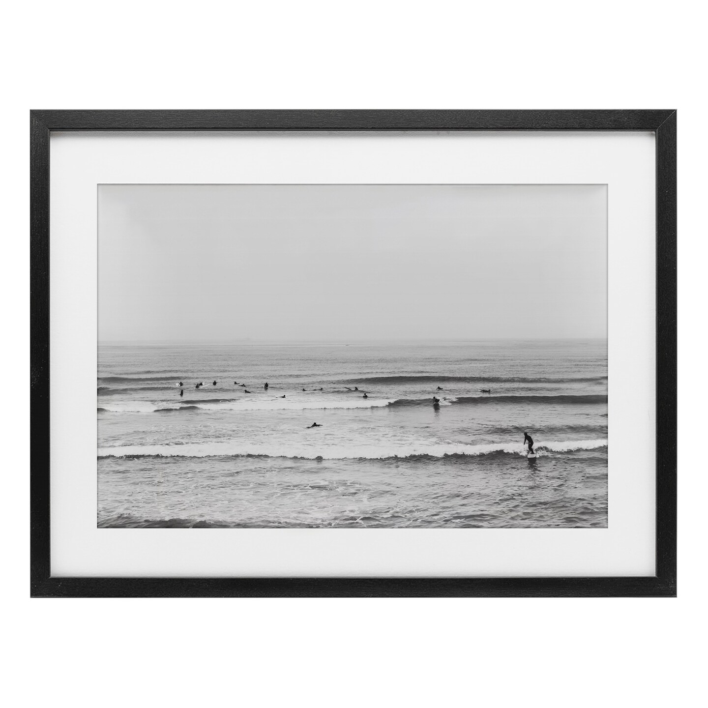 サーフィン アートプリント ホワイトフレーム Surfers Riding Waves Monochrome Framed Print Under Glass Art, Size