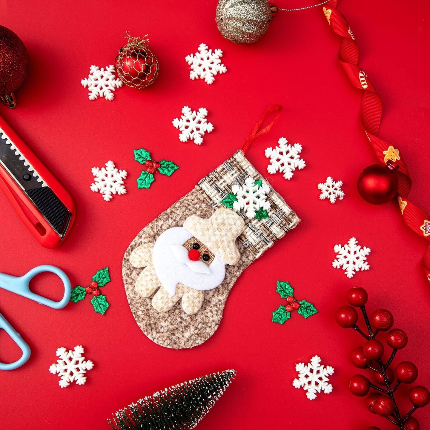 160PCS Mini/Small/Miniature Christmas Decorations