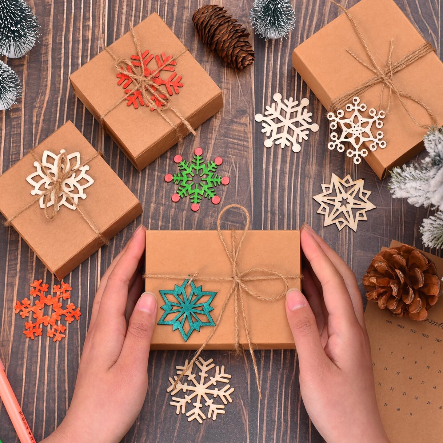 100 PCS Snowflake Ornaments for Christmas Decoration