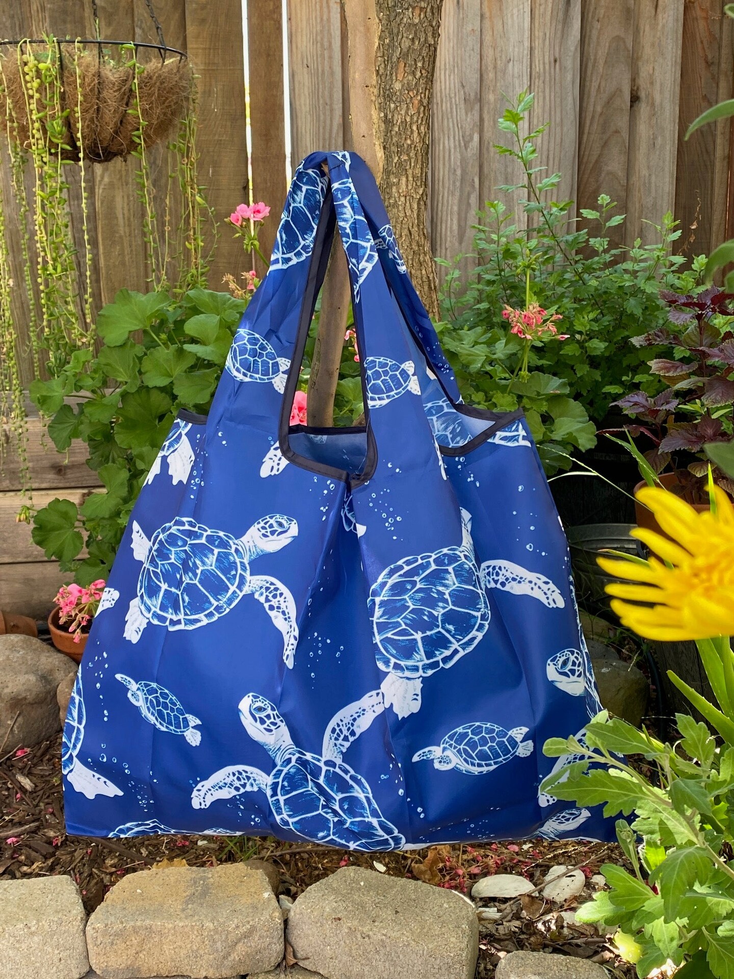 Wrapables Large Foldable Tote Nylon Reusable Grocery Bags, Marine Turtles