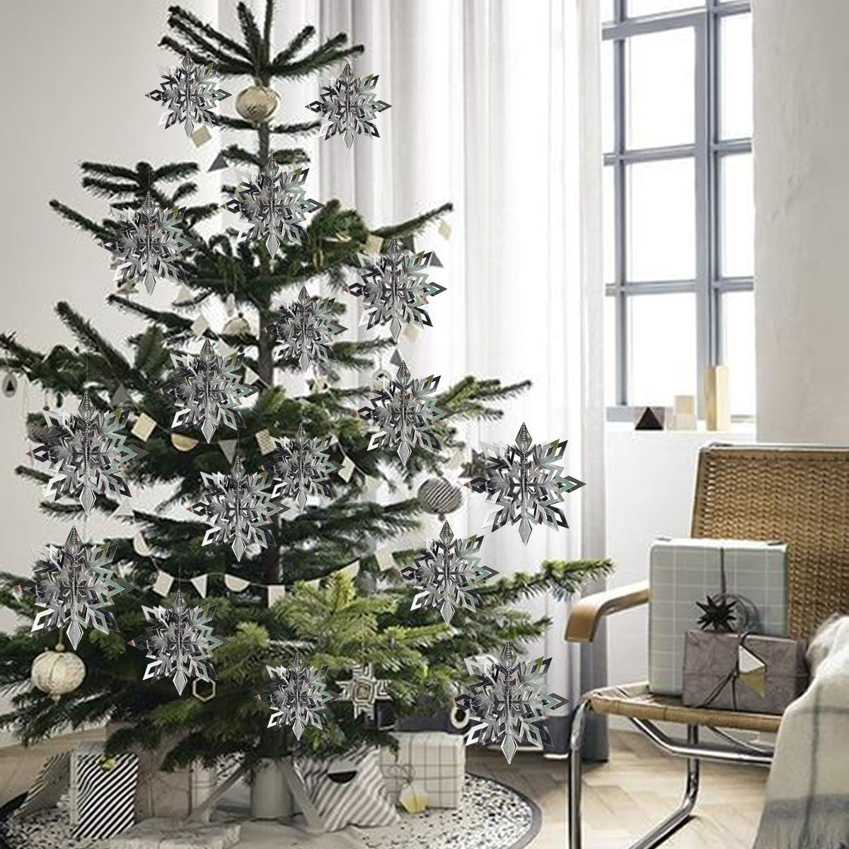 3D 3 Size Hanging Snowflakes Ornaments - Silver-White 18pcs