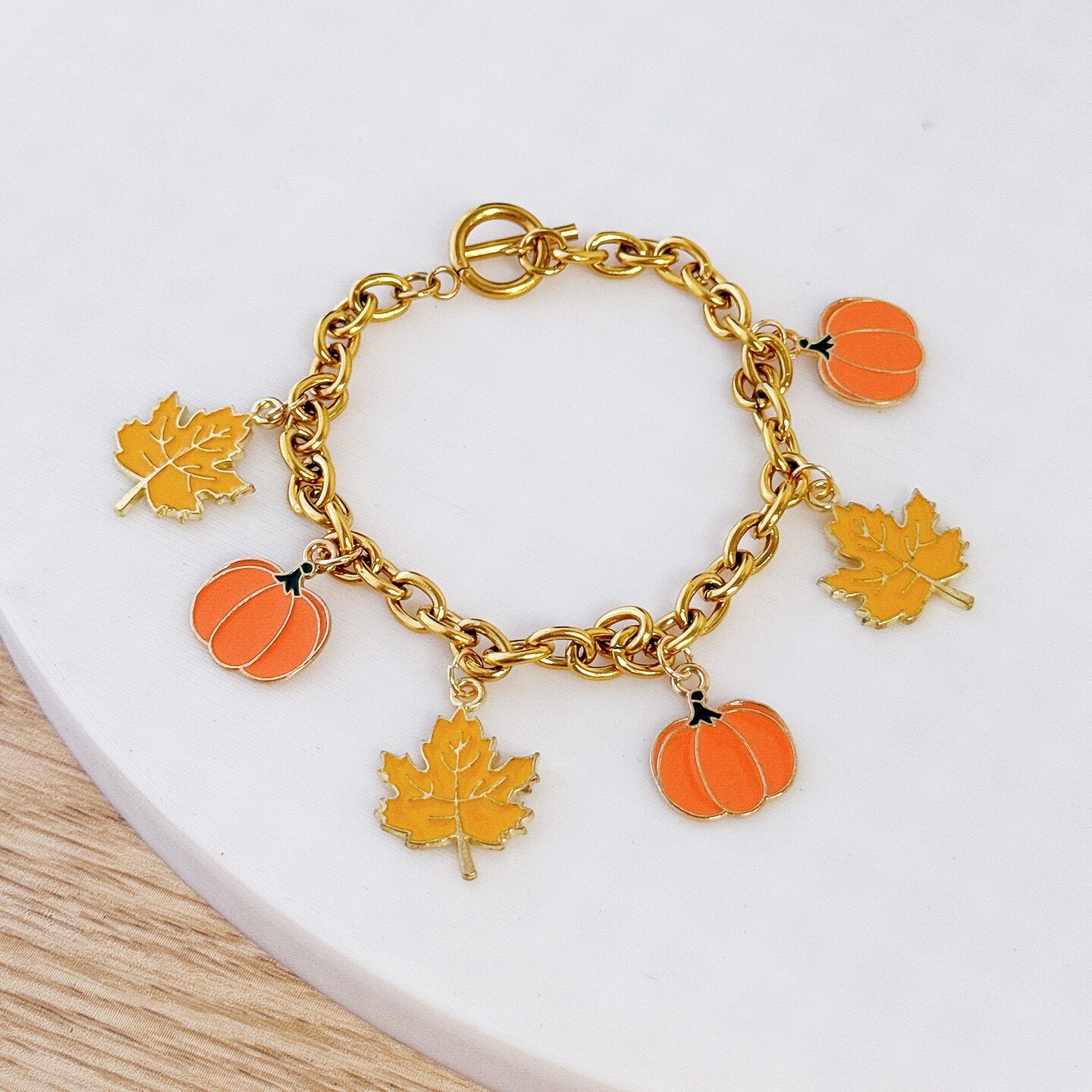 Wrapables Autumn Pendant Charms for Jewelry Making, (Set of 20), Maple Leaf & Pumpkin