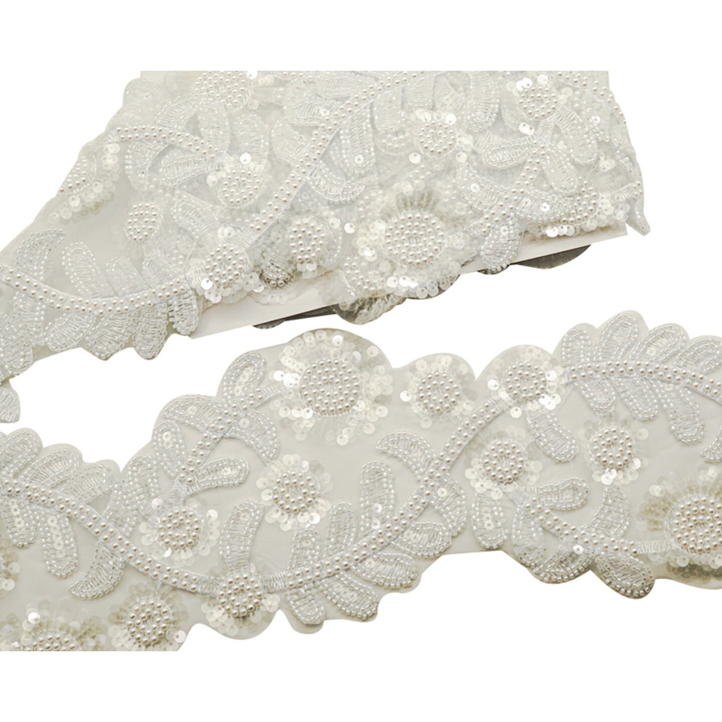 5 1/2&#x22;x 5 yards White Beaded Sequin Trim