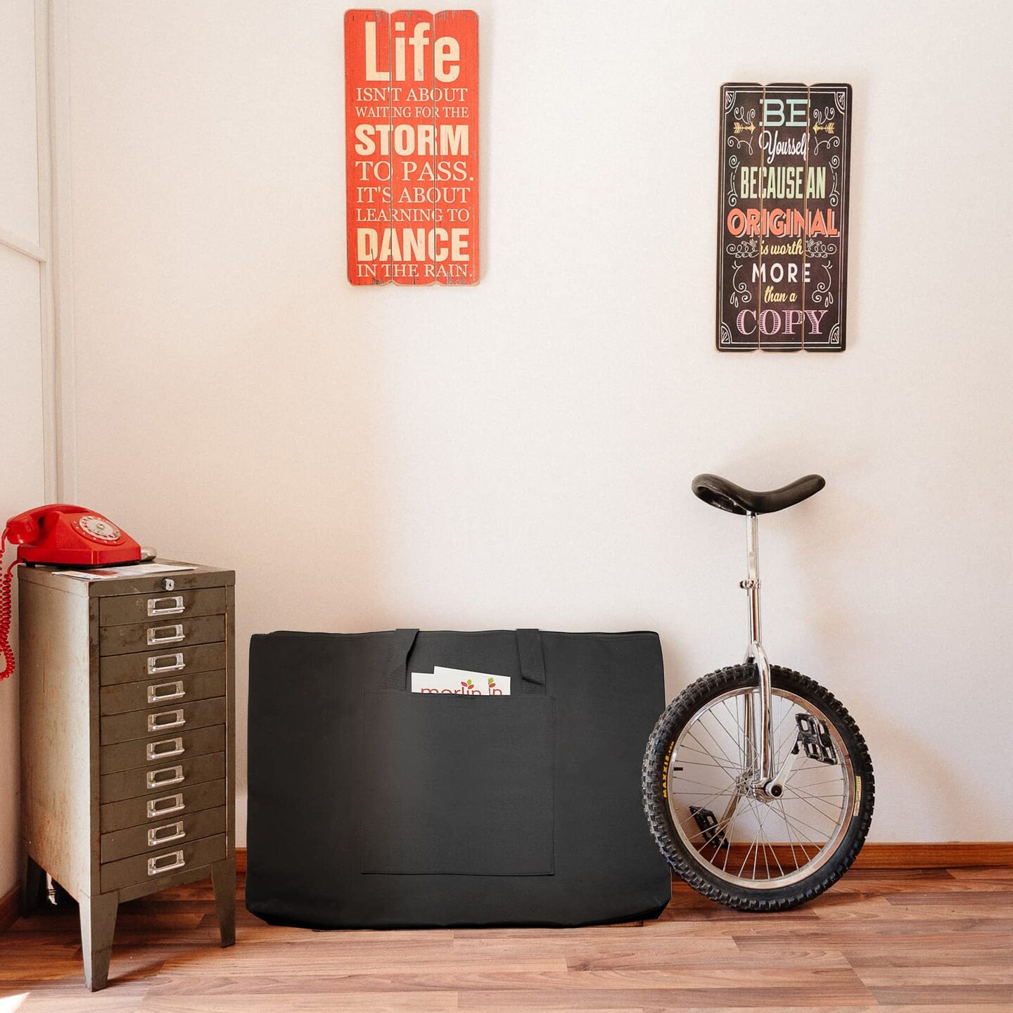 Cupohus Waterproof Art Portfolio Bag 20" x 26" for 18" x 24" Artworks with Outer Pockets and Handle, Student Carrying Storage Bag