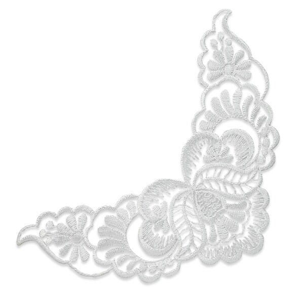 Vintage Flower and Lace Collar Applique