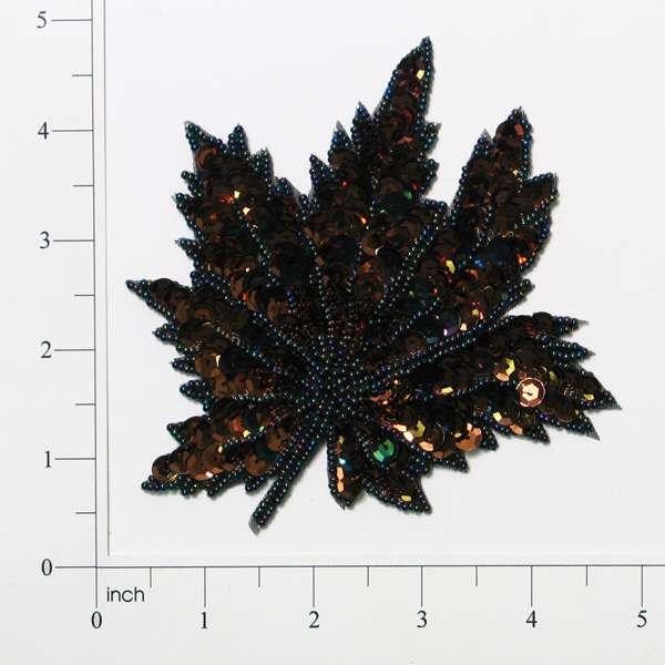 4 1/2&#x22; x 4 1/2&#x22; Maple Leaf Sequin Applique