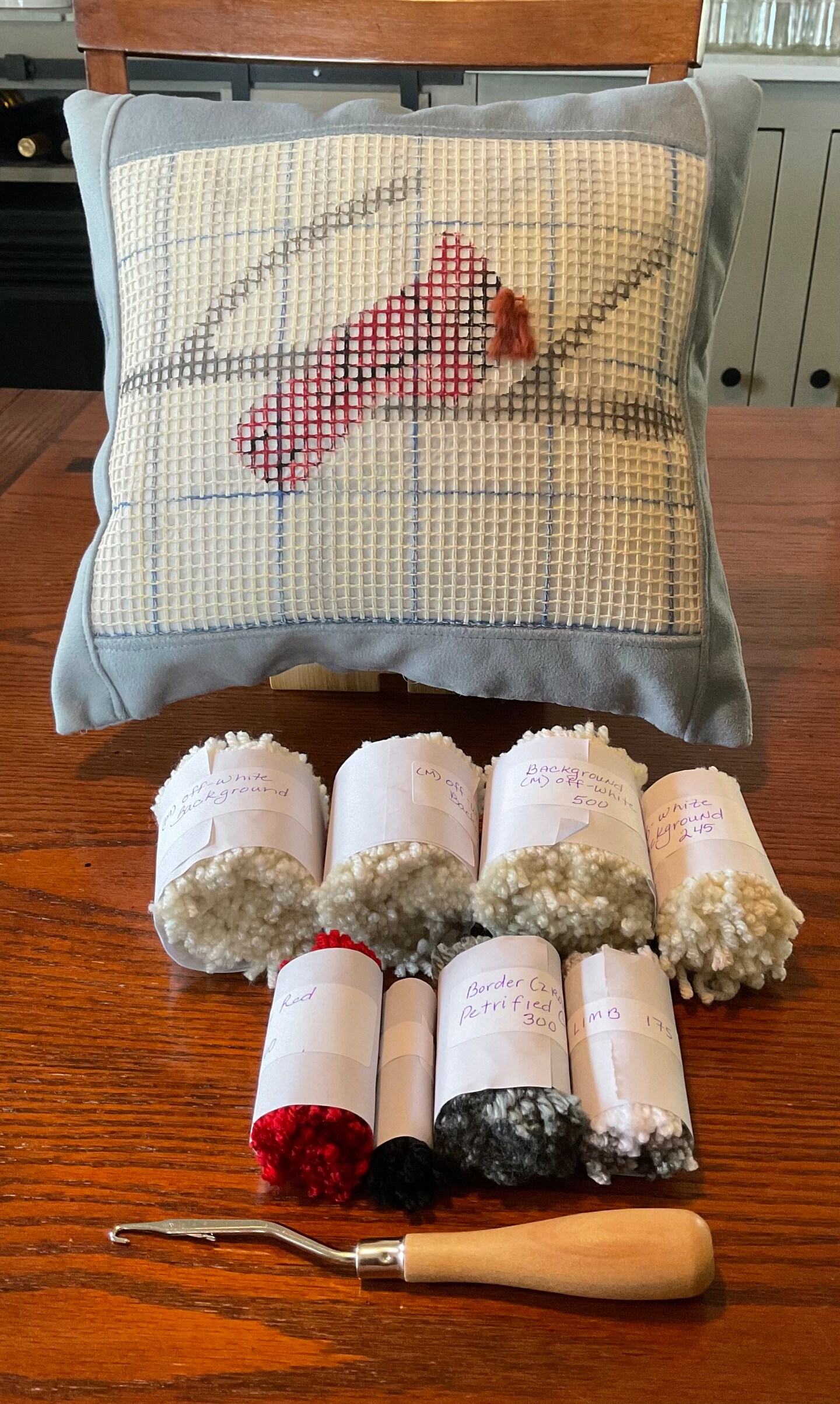 Haakpakket kussen Latch hook pillow Cushion kit Robin Kerst Vogel Winter Vloerkleed Volwassene Kind Beginner DIY Handwerk Borduurwerk Handgemaakte Set Craft Bank Home Decor 43x43cm, 1st