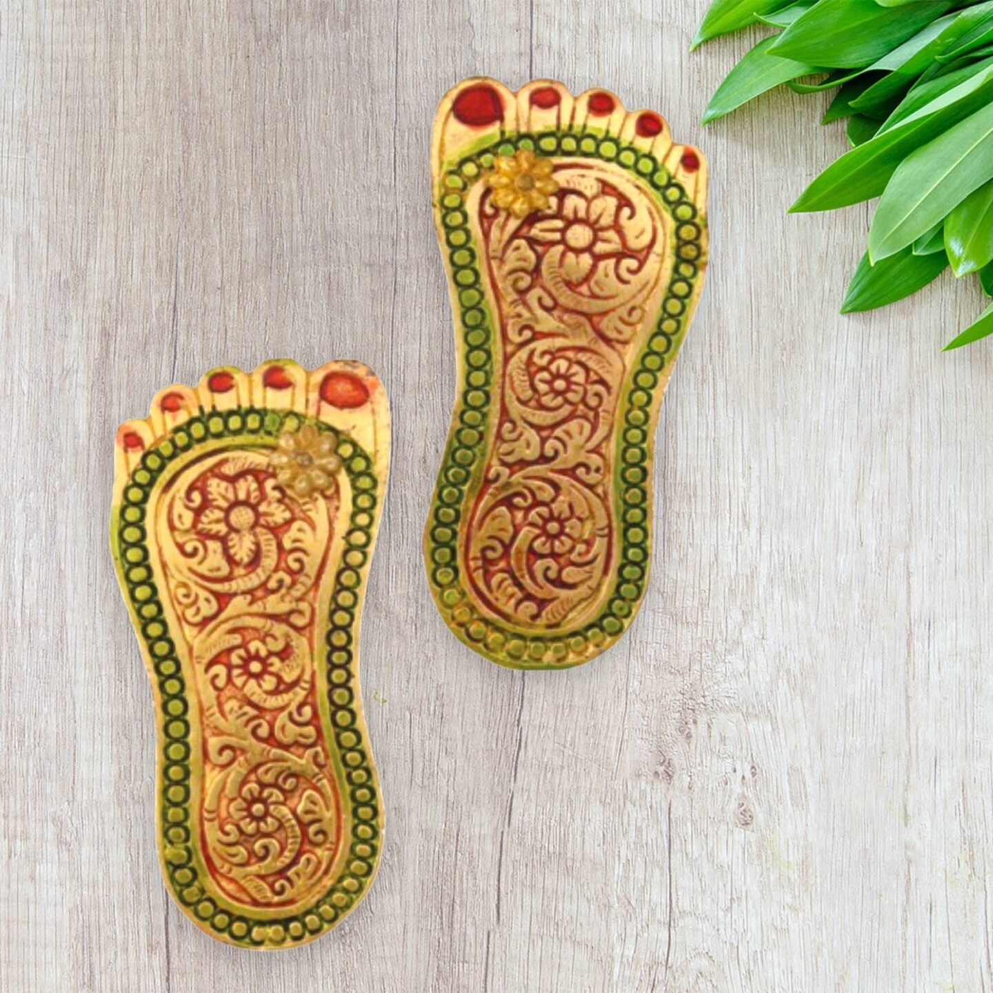 Metal Lakshmi Charan Paduka Feet 1 Pair Laxmi Feet Good Luck Footsteps Religious Rangoli Sticker for Door Entrance Home Temple Diwali Decoration Indian Traditional Vara Lakshmi Pagla