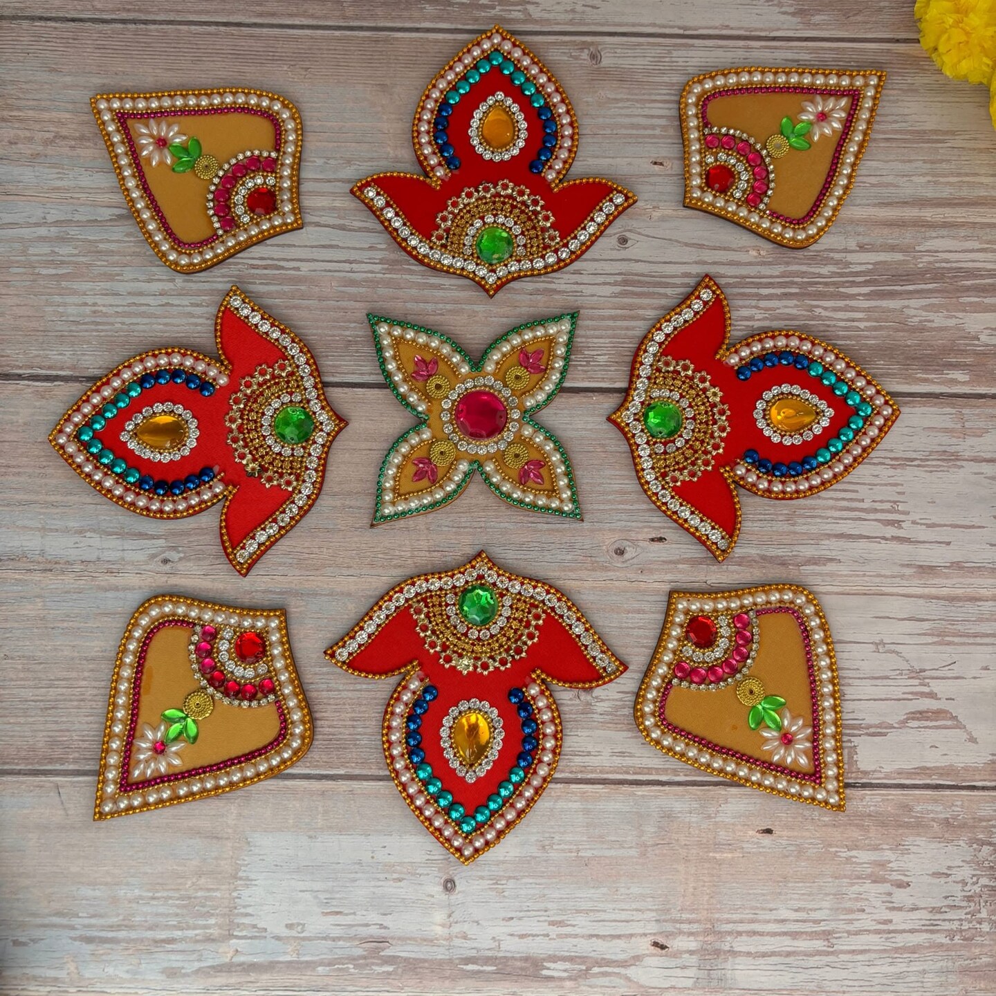 Acrylic Rangoli Set Indian Traditional Handmade Reusable Rangoli Diwali Navratri Christmas Home Decor Floor Table Decoration - Deepawali Wedding Housewarming Gift Pack of 1 (20 Inches)