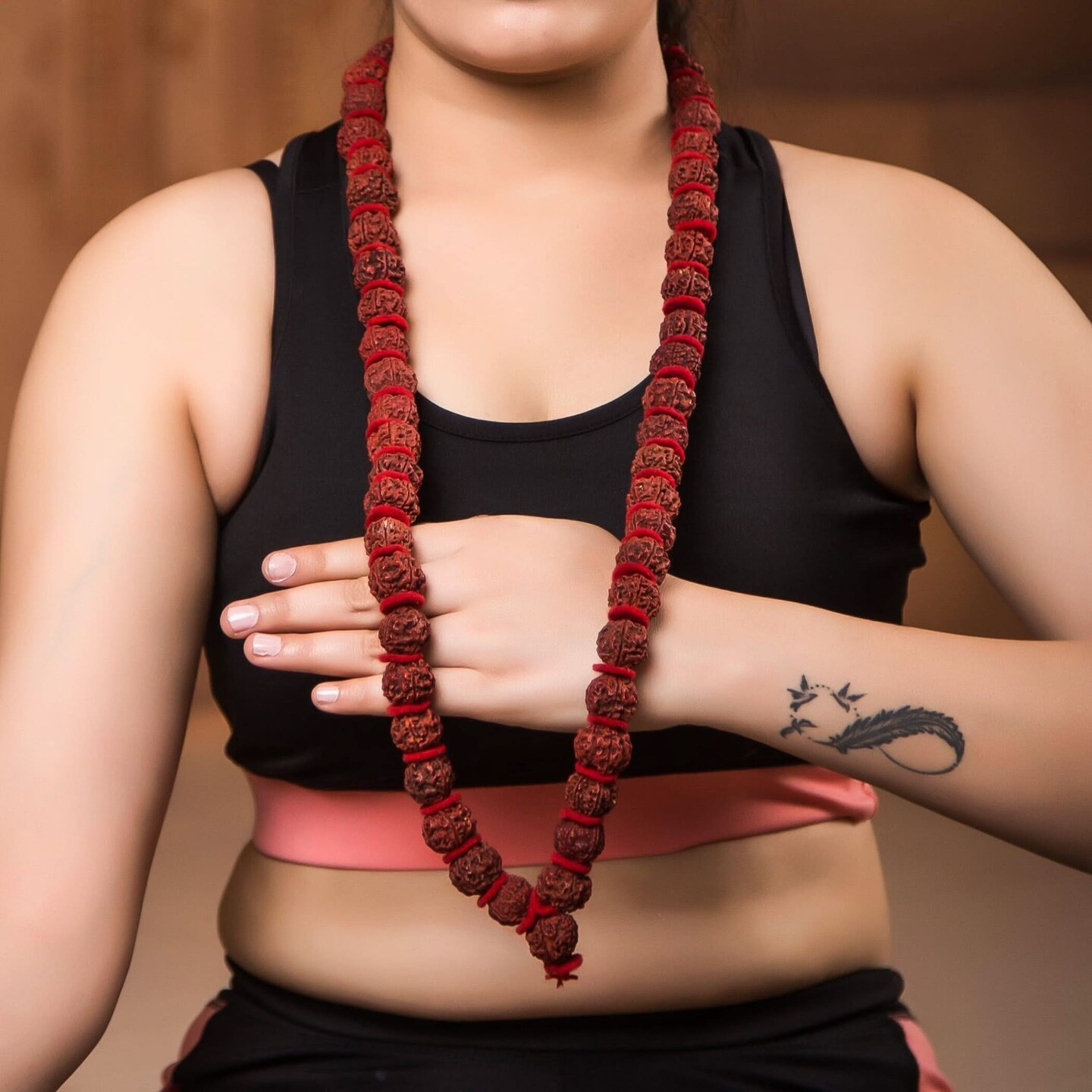 Certified Rudraksha Kantha Mala + Japa Bag Gaumukhi 5 Face (panchmukhi) Himalayan Authentic Genuine Rudraksh Rosary Garland Jaap Religious Tibetan Mala Beads Necklace - Puja Yoga Meditation