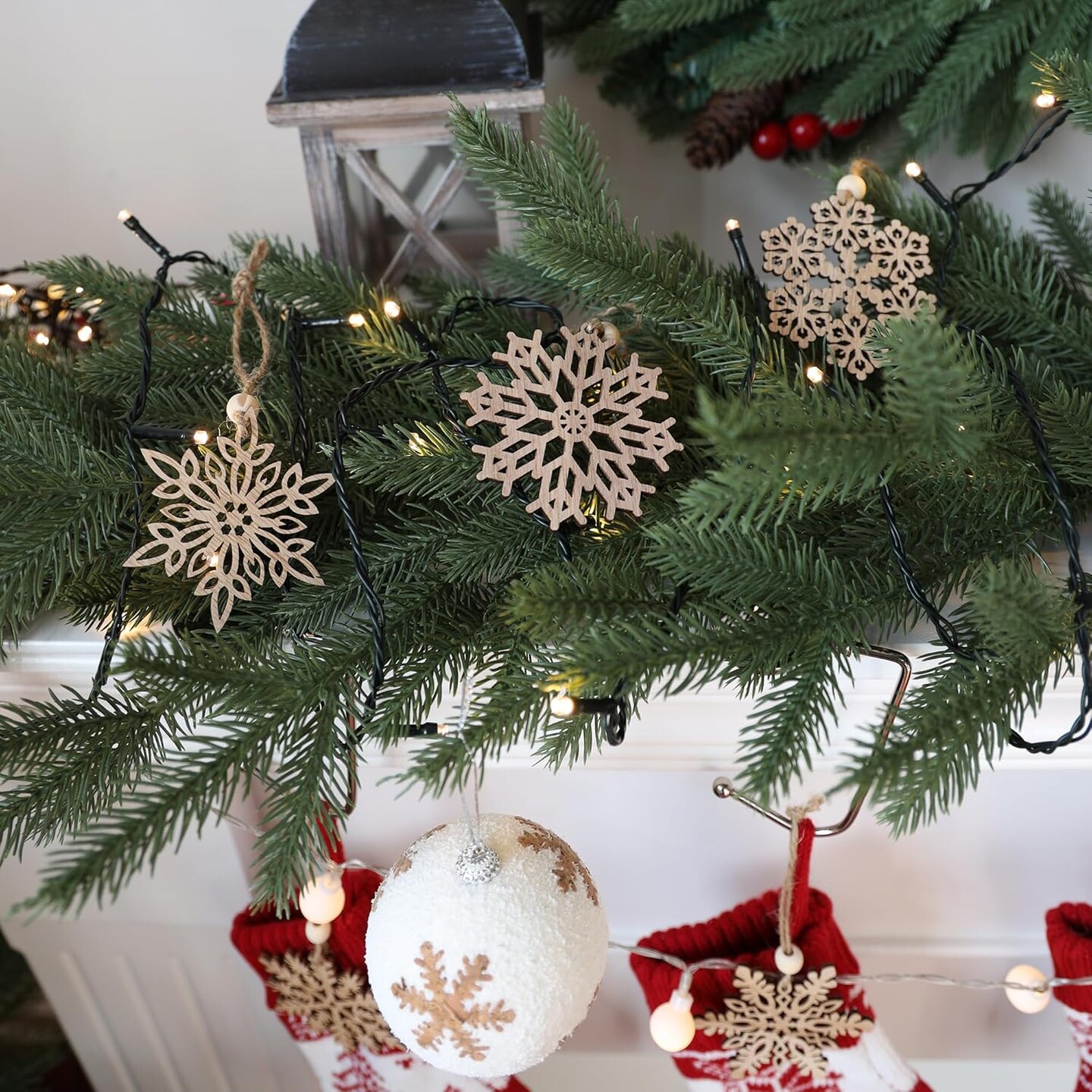 24 Pieces Wooden Christmas Snowflakes Ornaments - Rustic