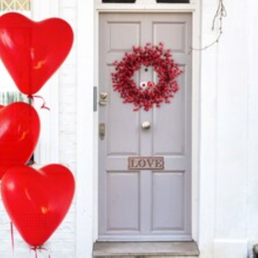 6PC All-Season 22&#x22; Vibrant Red Large Christmas Hawthorn Berry Wreath - Realistic Berries for Valentine&#x27;s Day &#x26; Front Door Accents - Indoor/Outdoor Xmas Elegance for Home &#x26; Office Decor