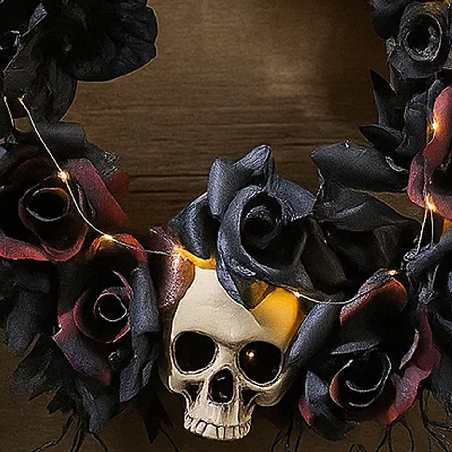 Creepy Halloween Skull and Dead Roses Wreath Decoration 23 1/2 Inches