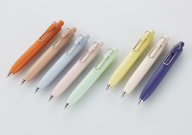 Ballpoint One P Gel Ink Rollerball pen, 0.5mm Black Ink, 3 Body Colors set Sticky Note