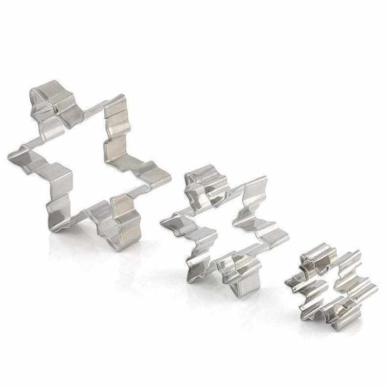 3 PC Nested Winter Snowflake Cookie Cutter Set