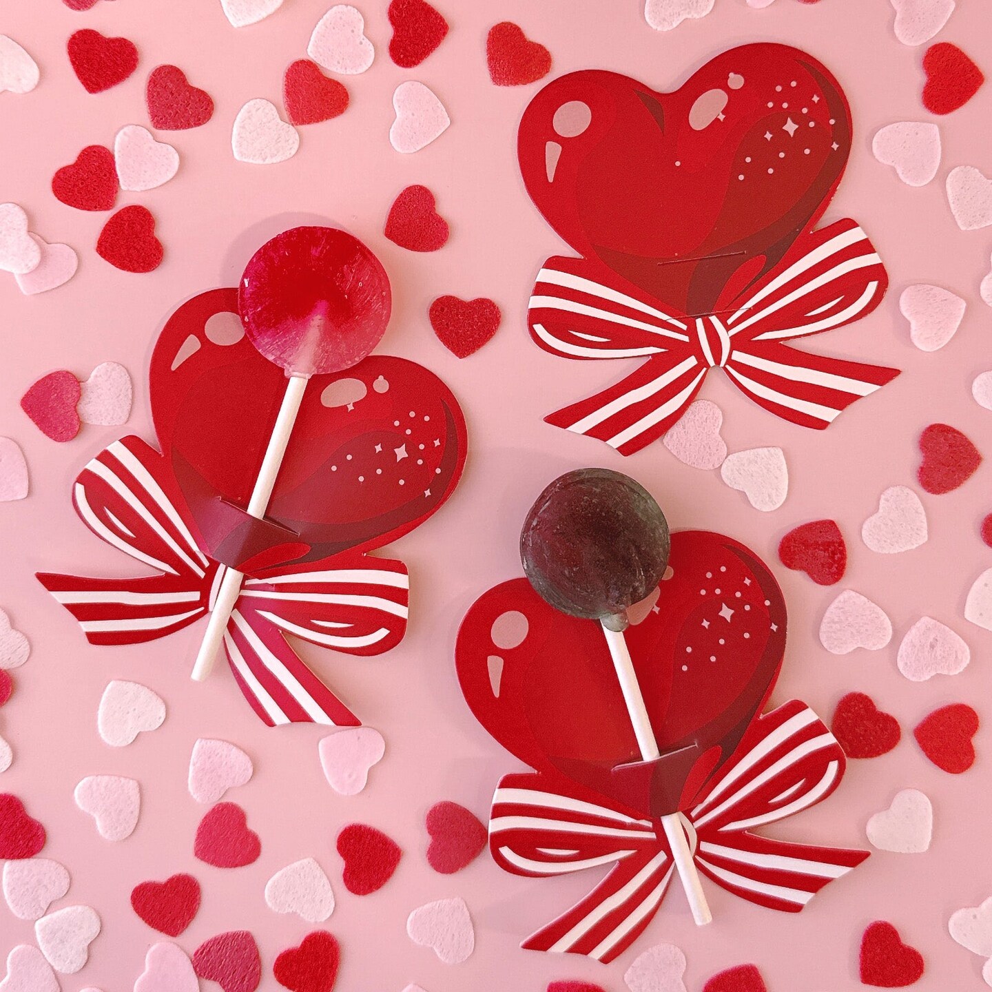 Wrapables Valentines Lollipop Paper Card Candy Holders, Hearts and Bows Party Supplies, Decorations, Party Favors (100pcs)