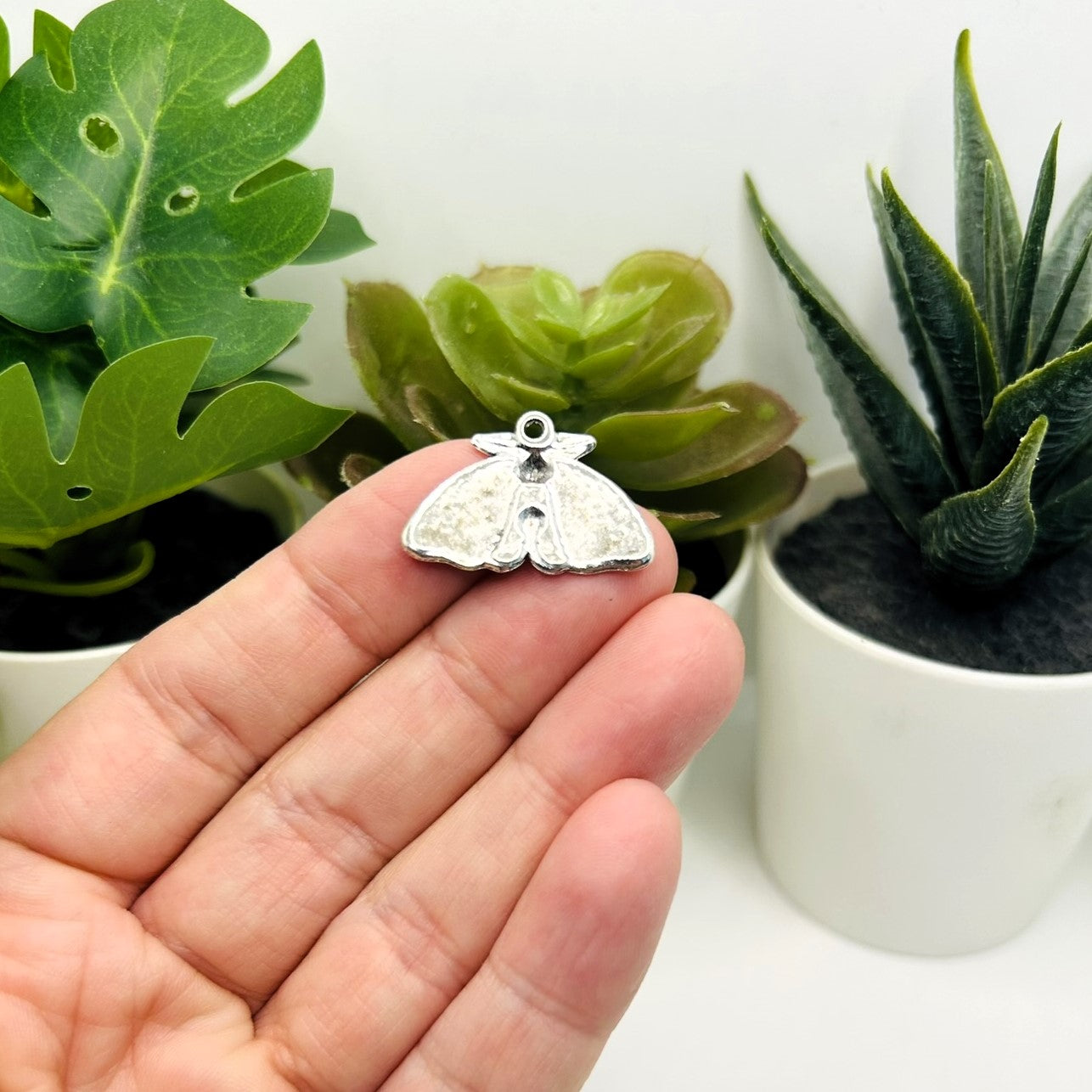 1, 4, 20 or 50 Pieces: Silver Lunar Moth Charms