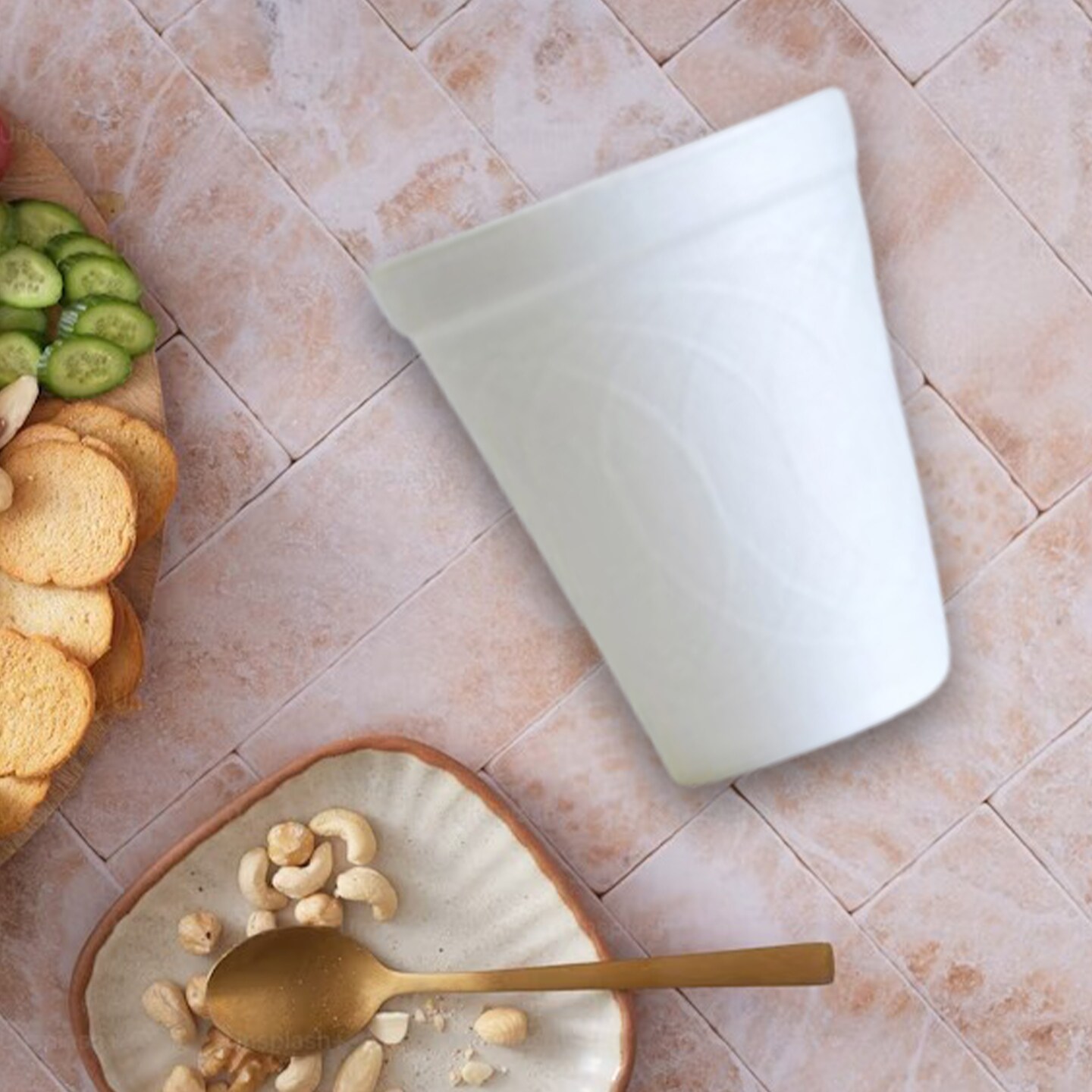 30 Count Foam Cups 8 OZ Disposable Insulated Cups for Hot and Cold Drinks