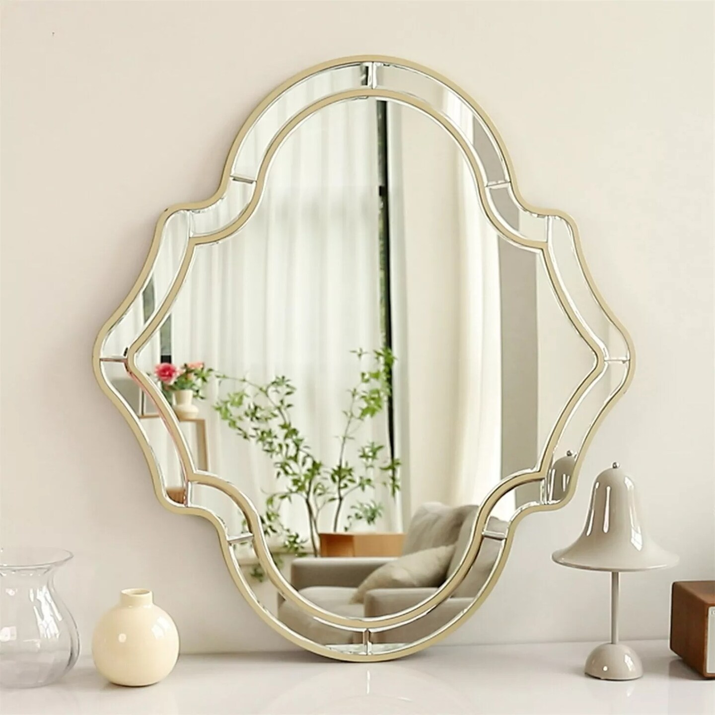 35&#x27;&#x27; Creative Auspicious Clouds Shape Wall Mirror Golden Rim Decor Accent Mirror