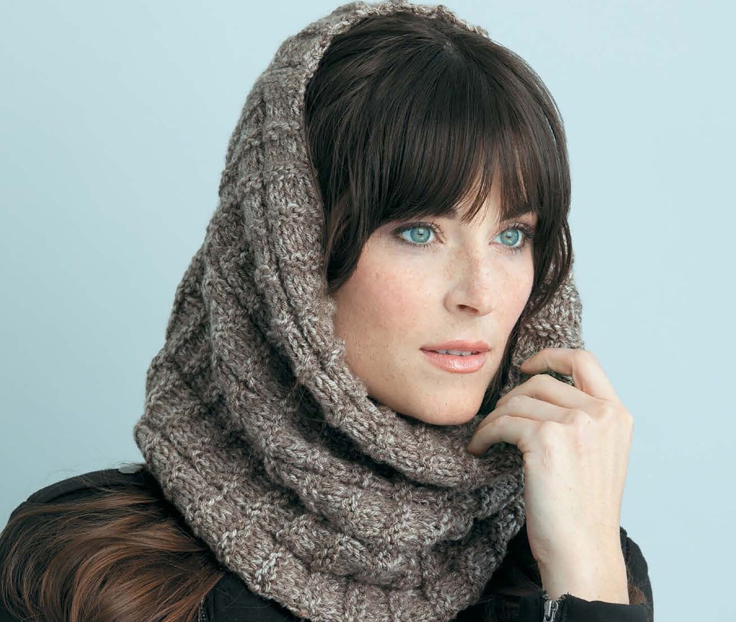 Learn to Knit—Easy Step-by-Step How-Tos, Eye-Catching Beginner Projects