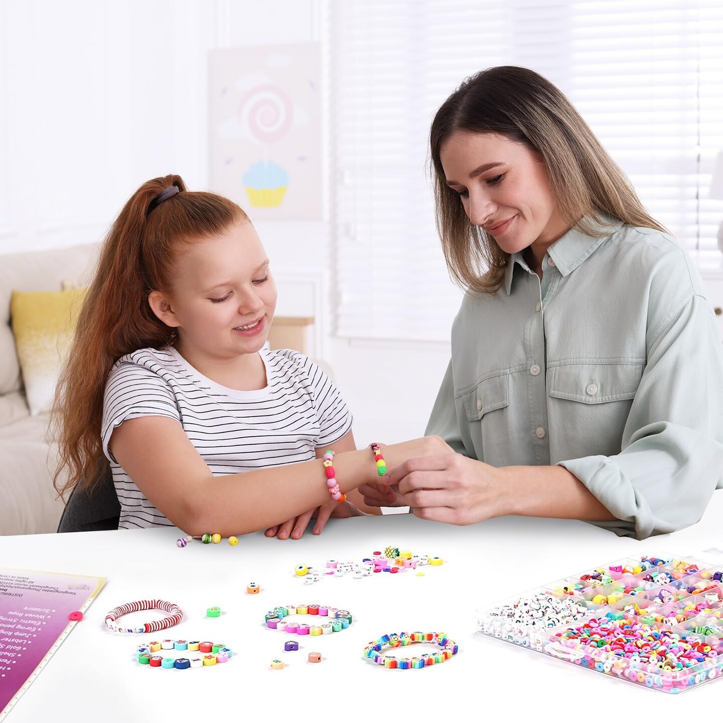 2300pcs Clay Beads Bracelet Making Kit, 24 Style Cute Fun Beads for Friendship Bracelets Letter Beads Charms Kit for Jewelry Making DIY Arts and Crafts Birthday Gifts Toys for Kids