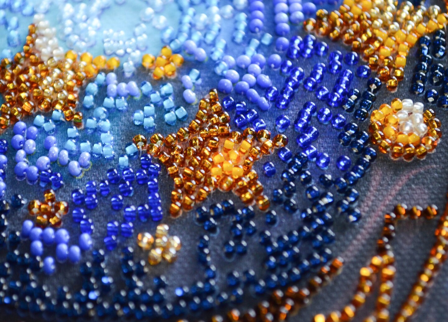 Mid-sized bead embroidery kit - Magical dreams