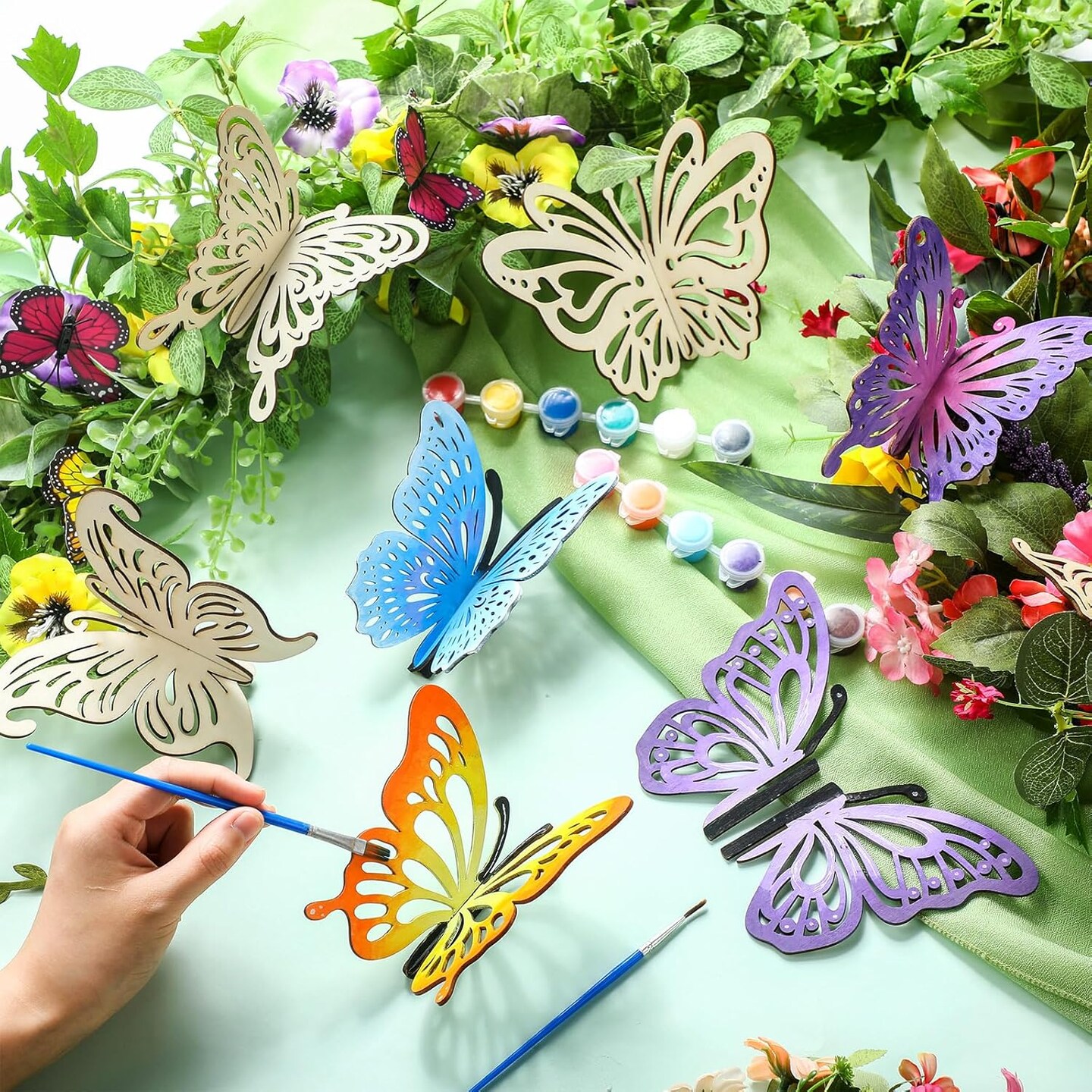 20 Pcs DIY 3D Spring Butterfly Wood Crafts Unfinished Wooden Butterfly Slices Cutouts Wood Crafts Butterflies Cutouts for Painting for Spring Party Home Decoration