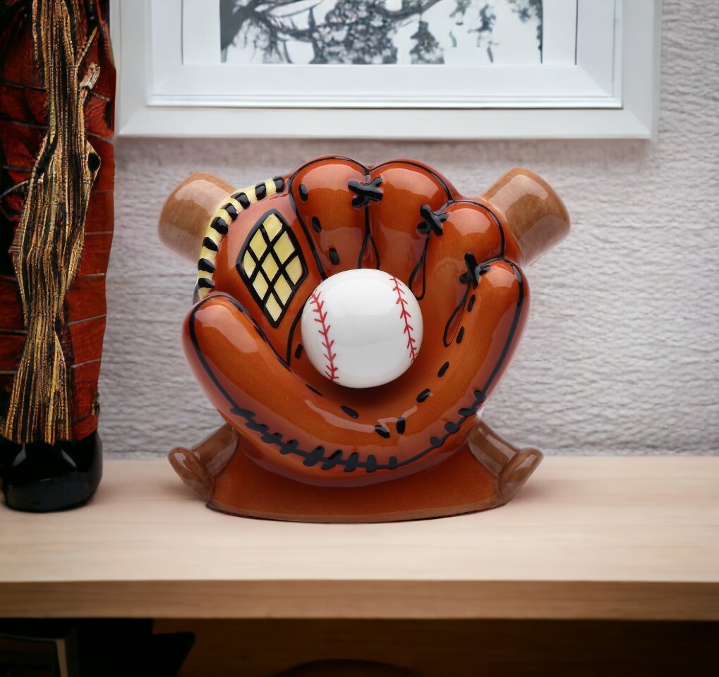 Ceramic Baseball Theme Piggy Bank, Home D&#xE9;cor, Gift for Him, Gift for Dad, Gift for Son, Kid&#x27;s Room Decor, Game Room Decor
