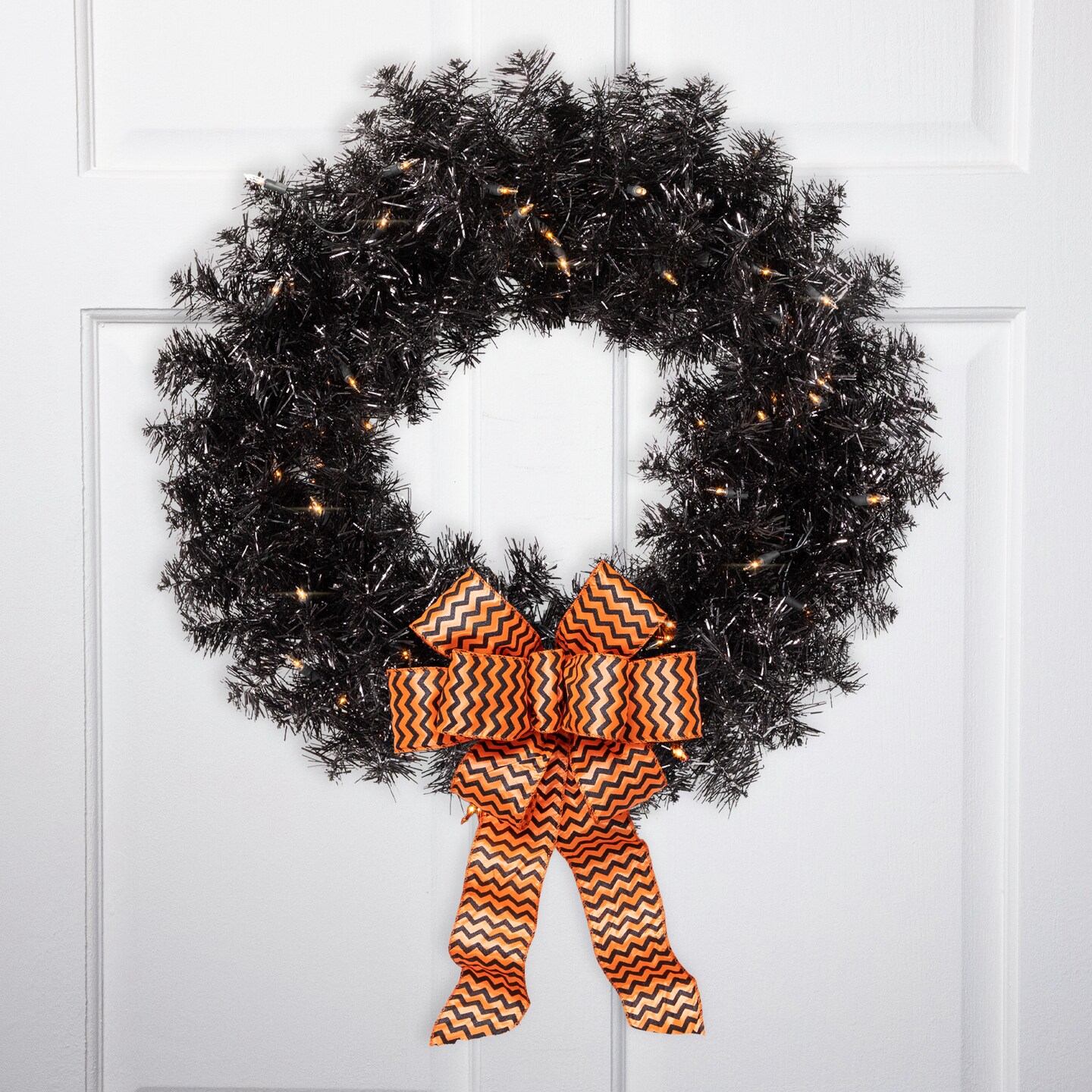 Northlight Pre-Lit Artificial Halloween Tinsel Wreath - 24&#x22; - Black - Clear Lights