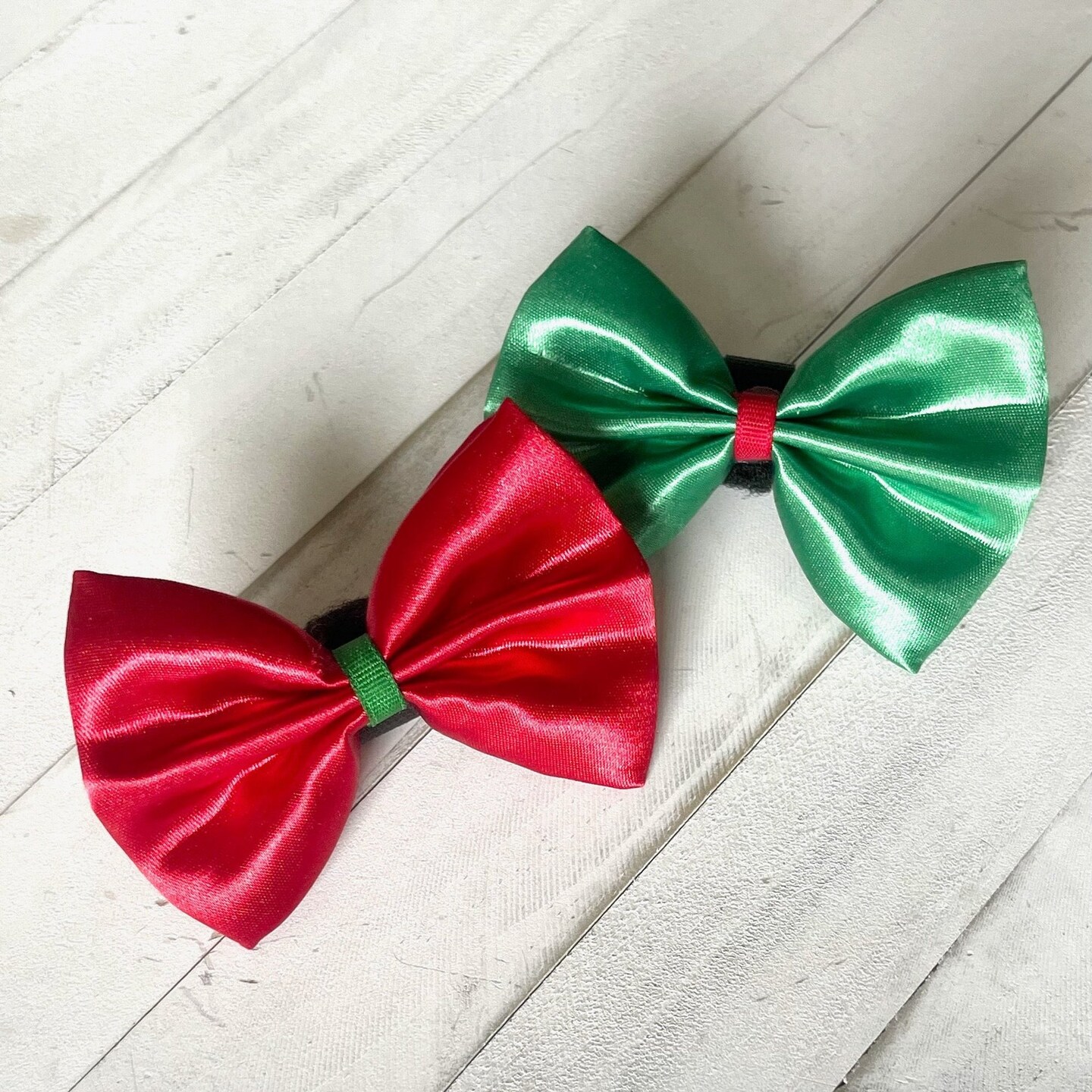 Edge Collections - 3" x 5" - Multicolor - Assorted Christmas Bows for Pets!