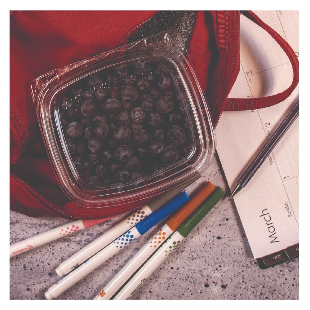 Dart ClearPac SafeSeal 8 oz. Flat Lid Plastic Tamper-Resistant/Evident Containers - Clear (200/Carton)