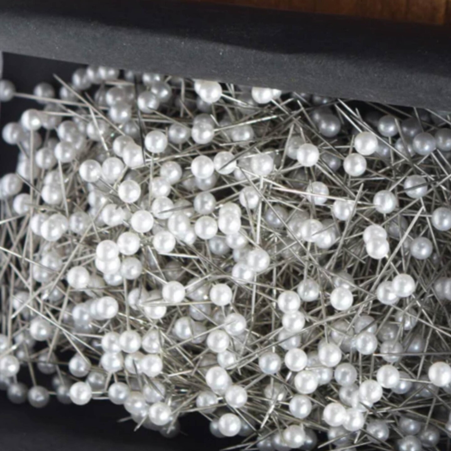 700 Pieces White Bead Corsage Pins Bulk Pack for Crafts and Floral Arrangements