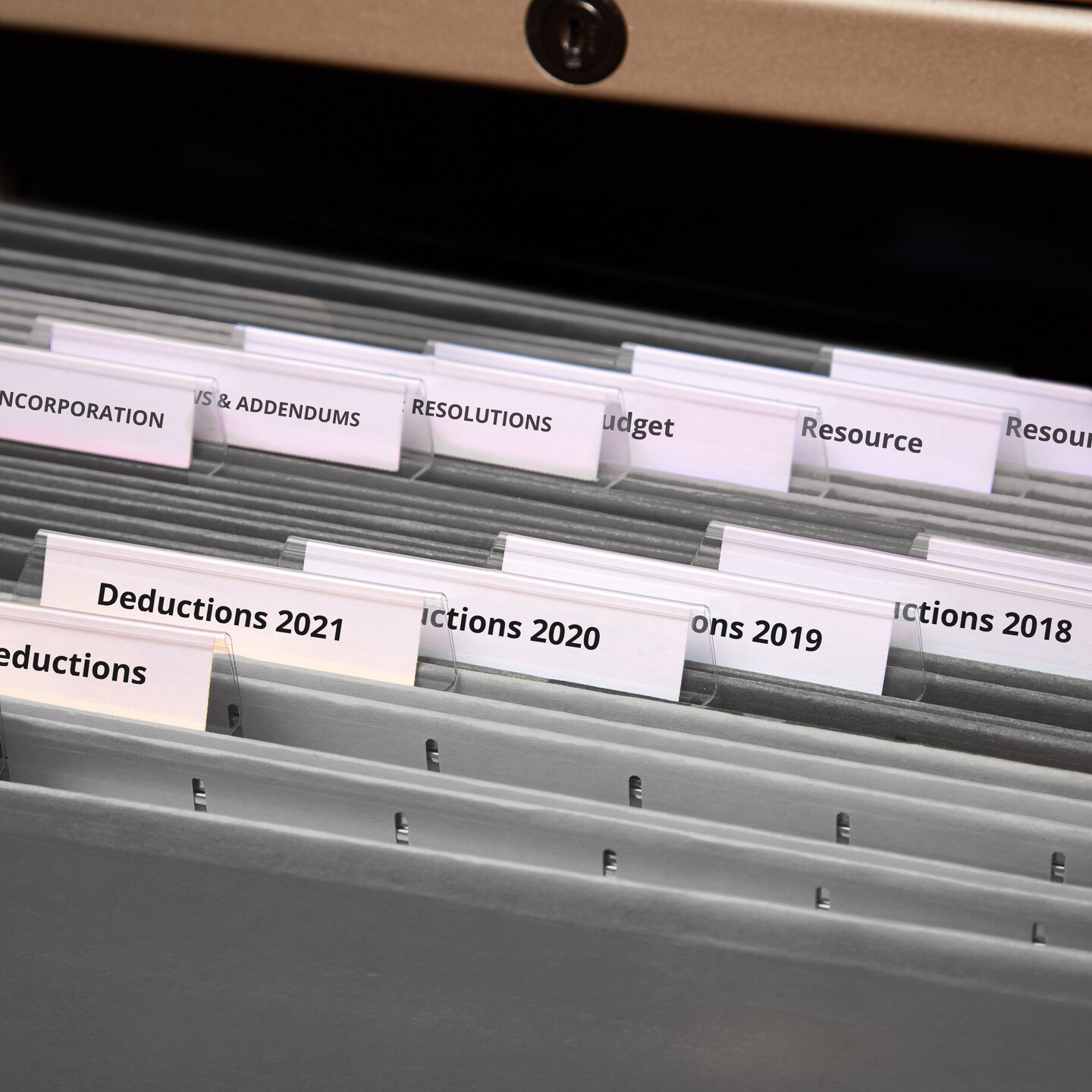 Avery Hanging File Folder Tabs and Inserts, 1/5 Cut, Clear, 4 Packs, 80 File Folder Tabs and Inserts Total (21931)