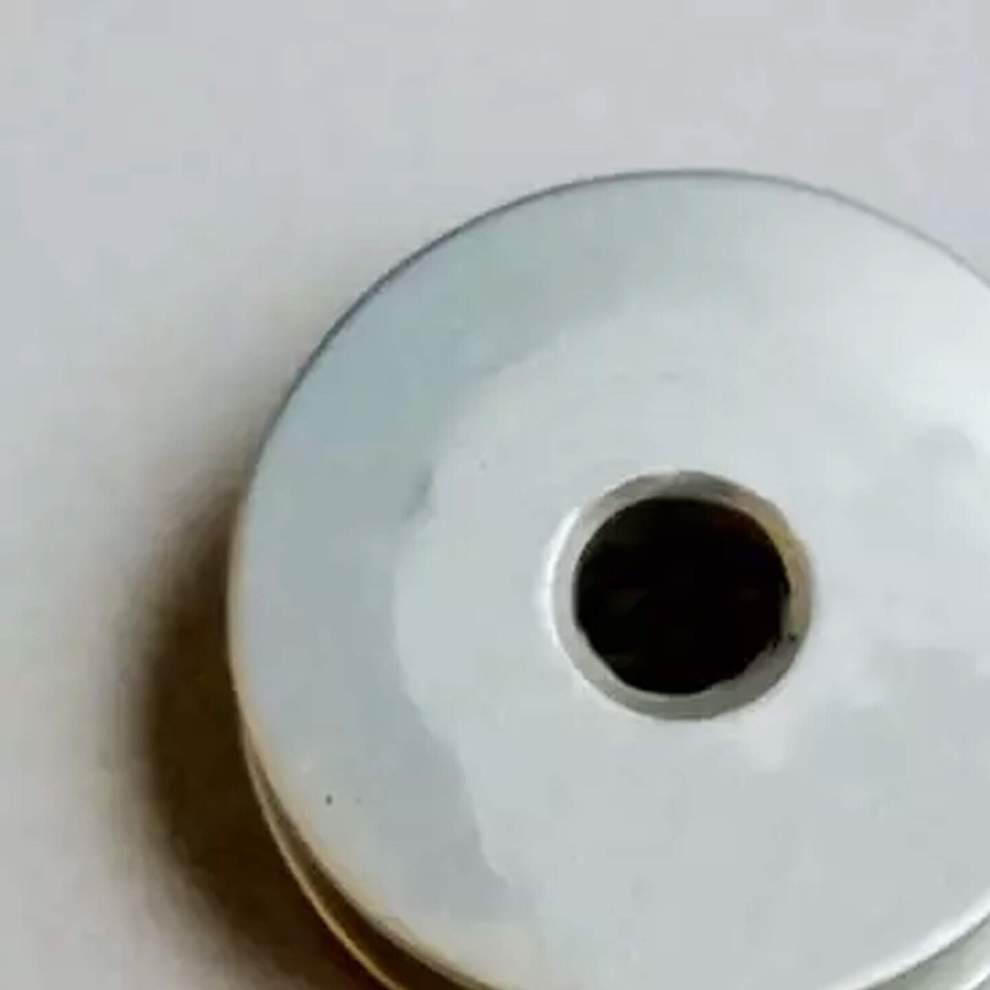 Industrial Buttonholing Sewing Machine Bobbin for JUKI Machines #40009148 Precision Steel
