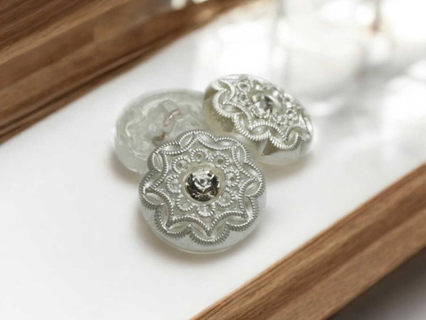 18mm Diamond Button White with Pearl and Crystal Center - Czech Glass Buttons