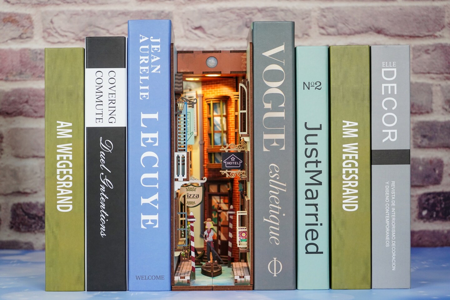 DIY Miniature Book Nook Kit | Travel in Venice