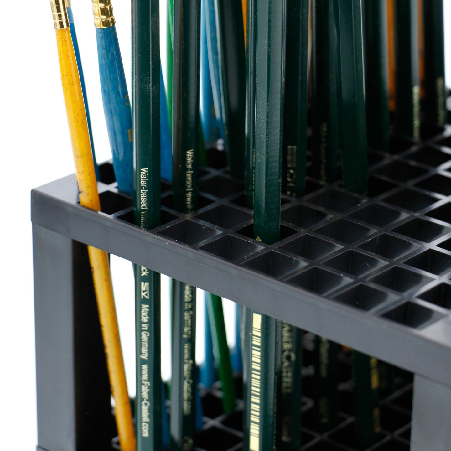 96 Hole Plastic Pencil &#x26; Brush Holder - Desk Stand Organizer Holder for Pens, Paint Brushes, Colored Pencils, Markers