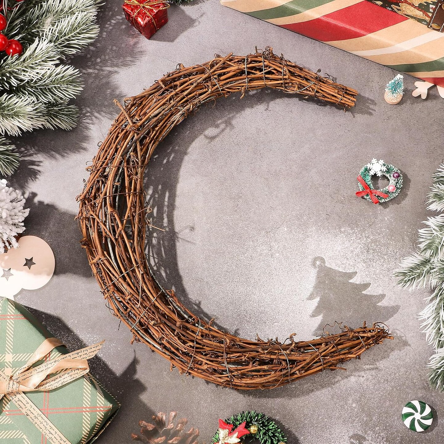 Natural Grapevine Wreath frame, Moon Shape Rattan Ring - Vine Branch Garland for DIY Crafts Flower Arrangement Wedding Holiday Decor Party Supplies