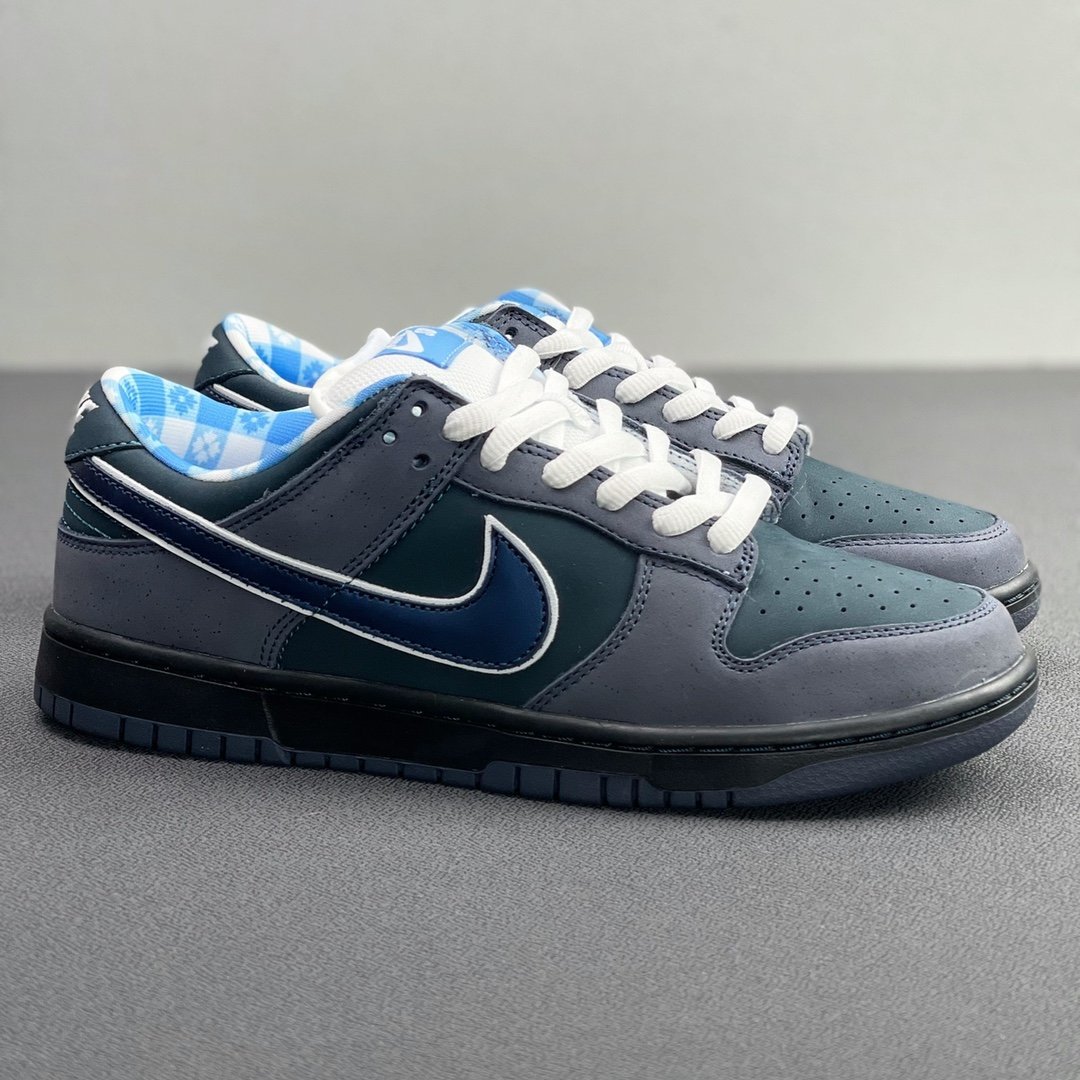 blue lobsters dunks