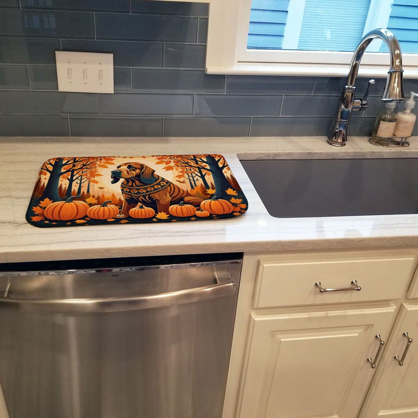 Edge Collections - 14" x 22" - Multicolor - Bloodhound Absorbent Dish Drying Mat - 1 Piece