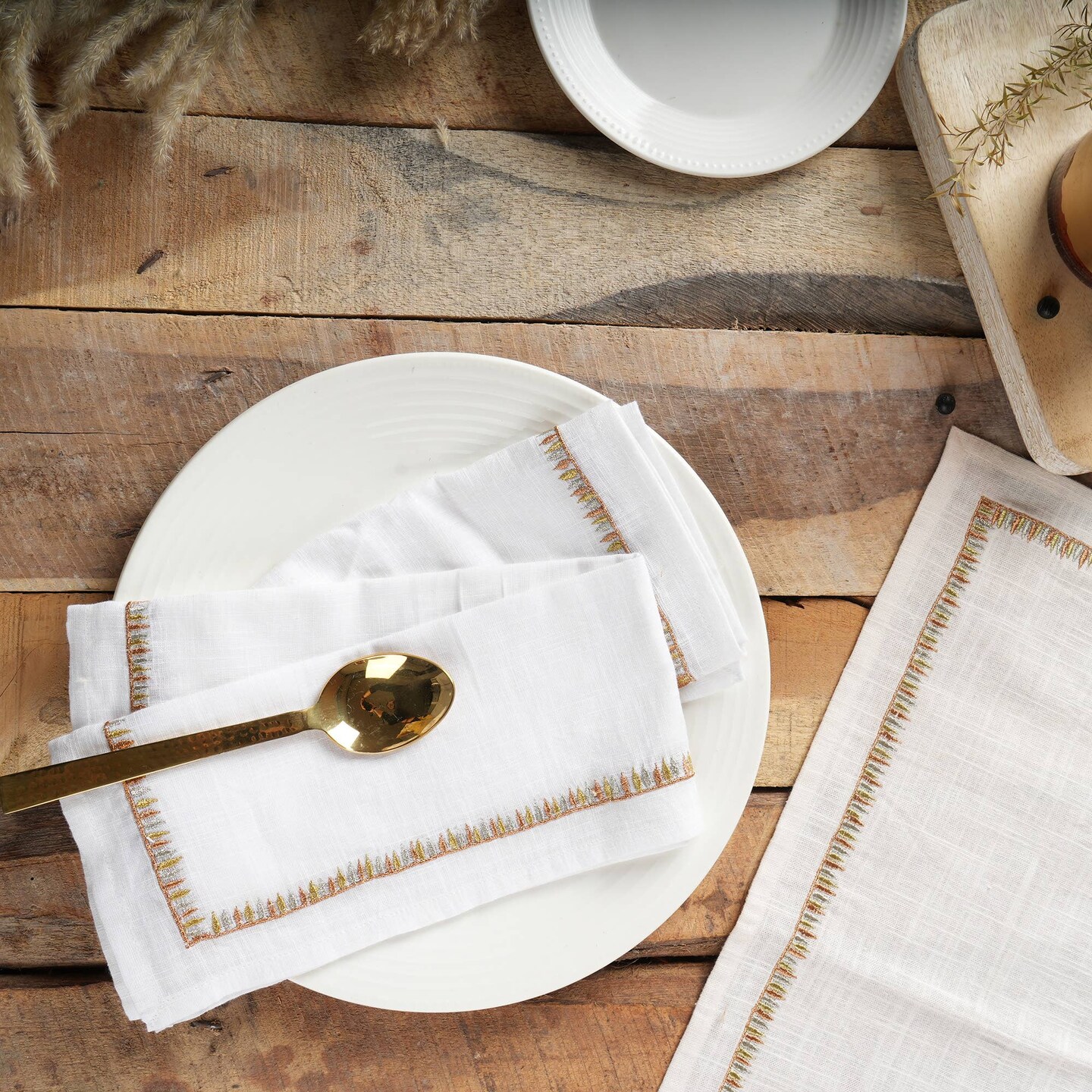 Cultural Charm Embroidered Cotton Napkin - Set of 2
