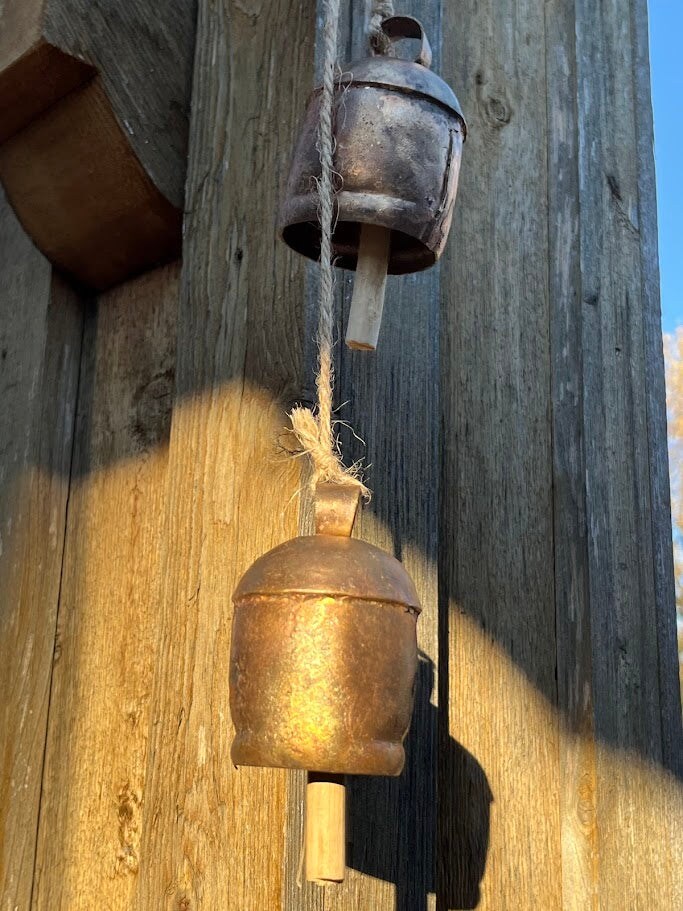 String of Bells - *Wood Clapper / Dinger Bell