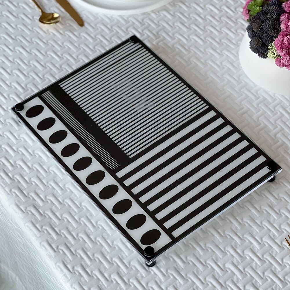 Black &#x26; White Challah Board