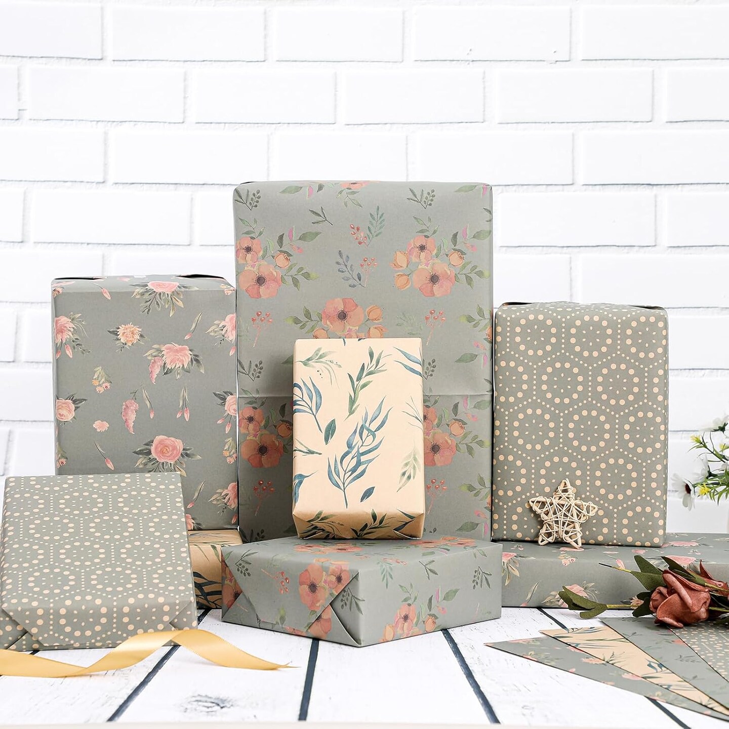 Wrapping Paper of Stylishly Designed Folded Kraft Wrapping Paper 12 Sheets Recycled Gift Wrapping Paper 20&#x22; X 29&#x22;