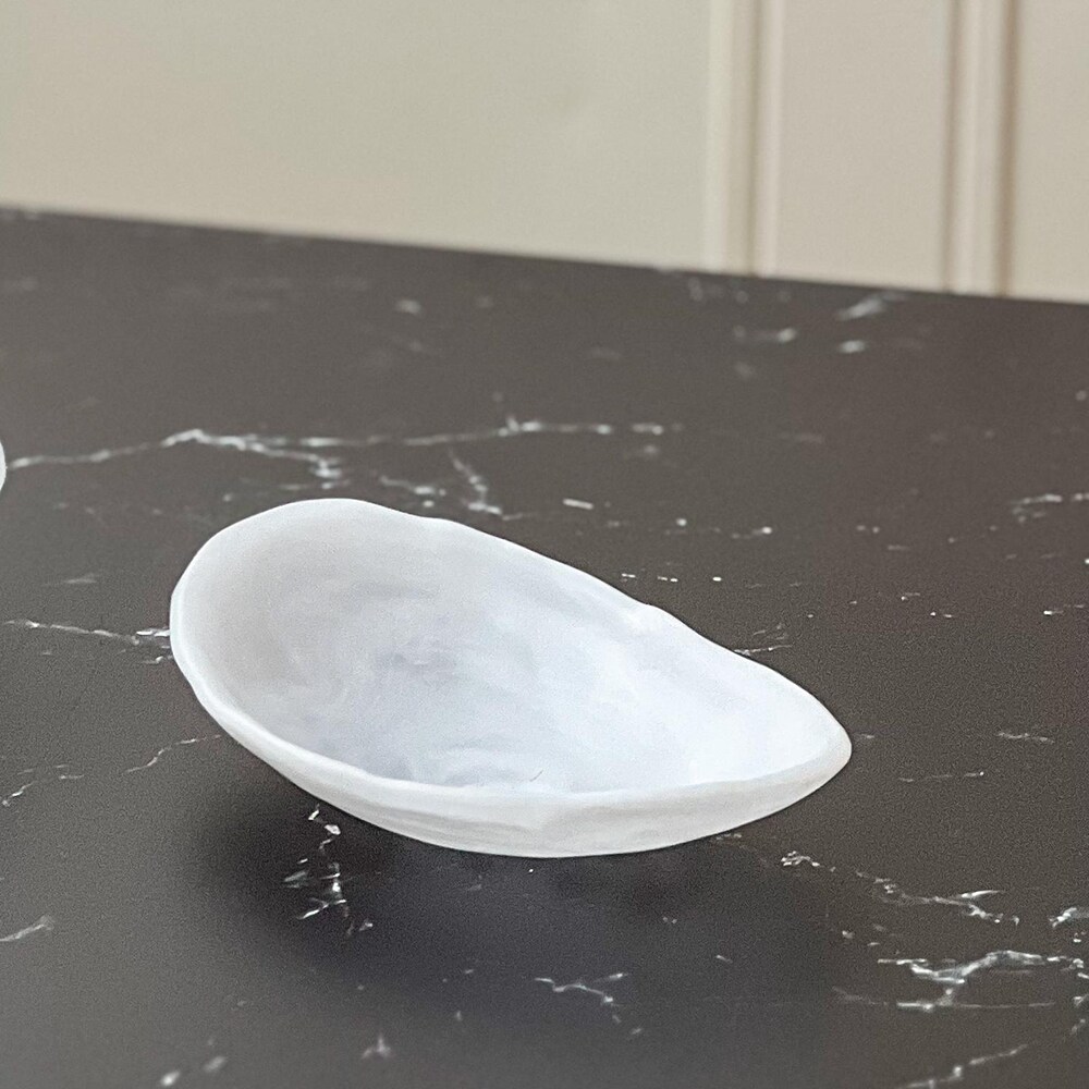 Resin White Swirl Serving Platter