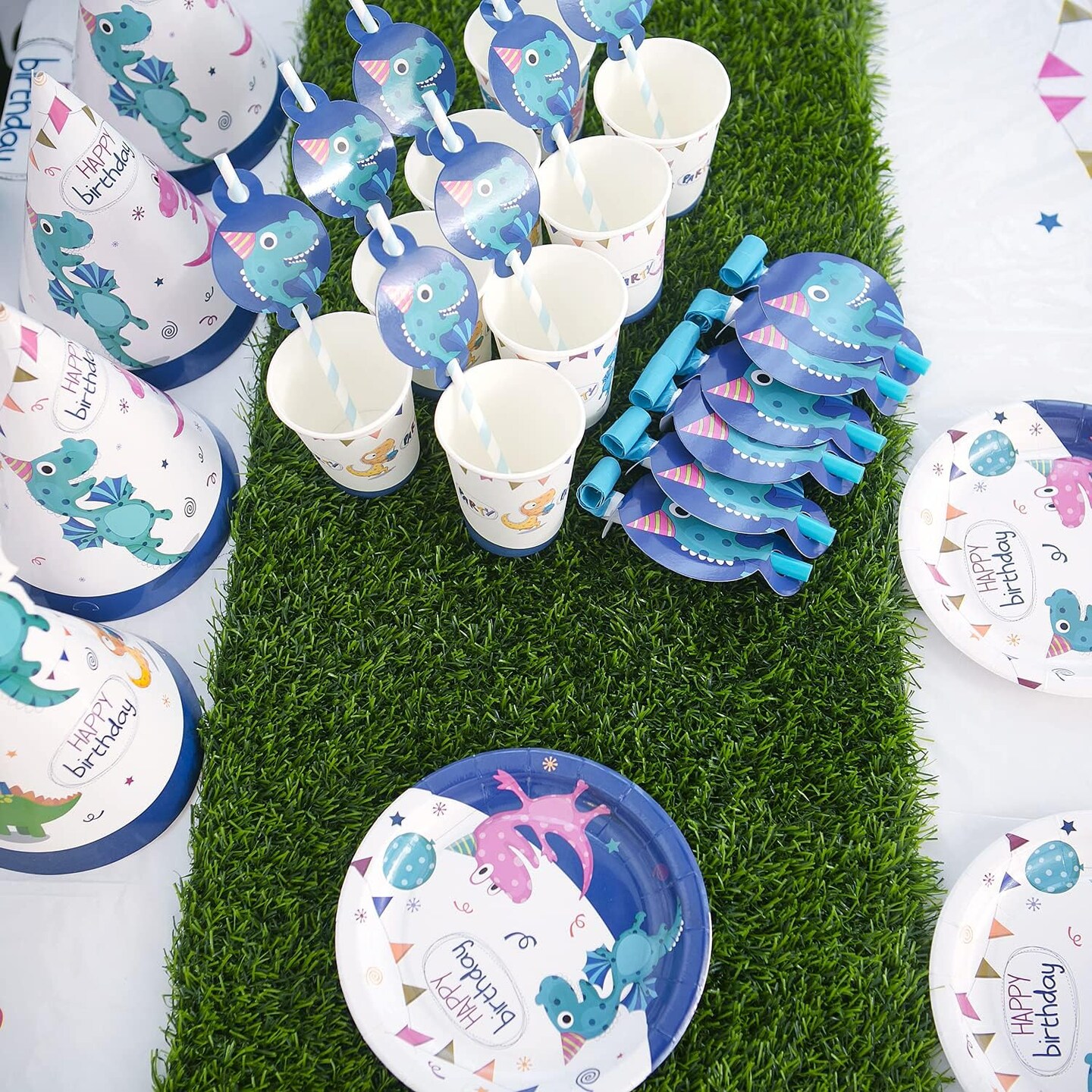 14x72" Artificial Grass Table Runner for Parties, Weddings & Events.