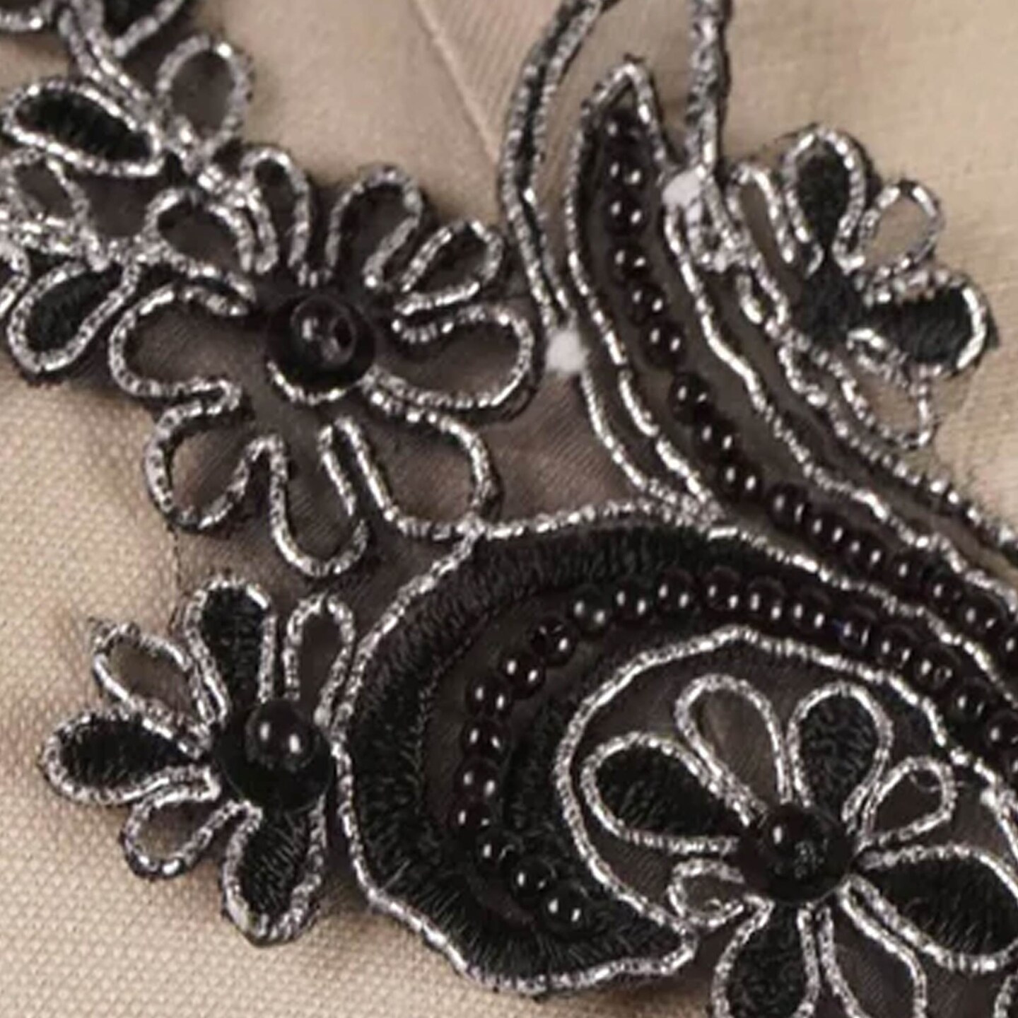 2 Pieces 8.5" x 3.5" Black Lace Metallic Silver Wire Applique Pair Vibrant Coral Color